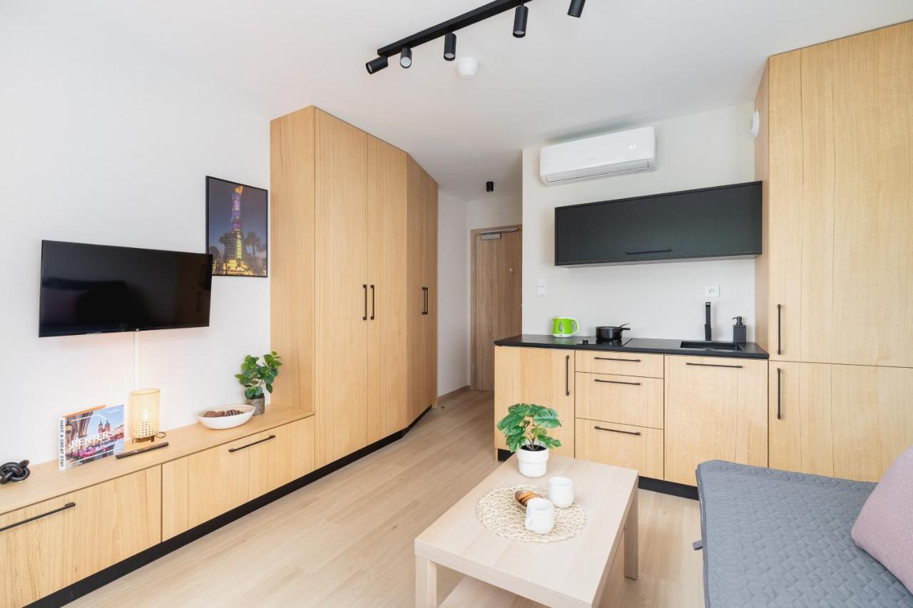 Cozy Studio Apartments Sauna & Ac Krakow By Noclegi Renters Εξωτερικό φωτογραφία